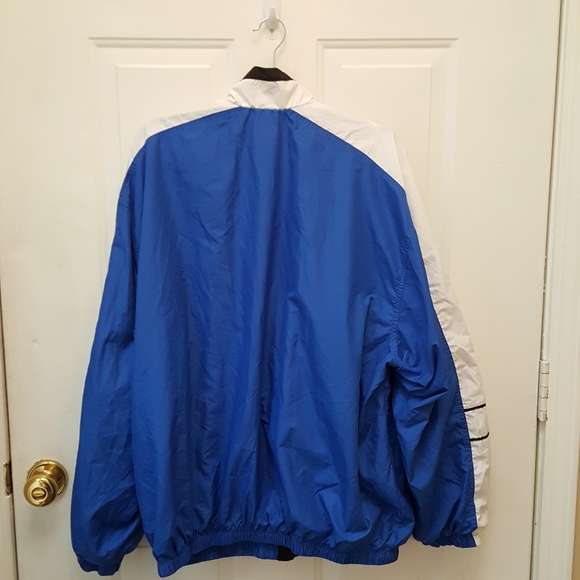 SOLD! Vtg Nike Windbreaker Jacket - Picture 3 of 7